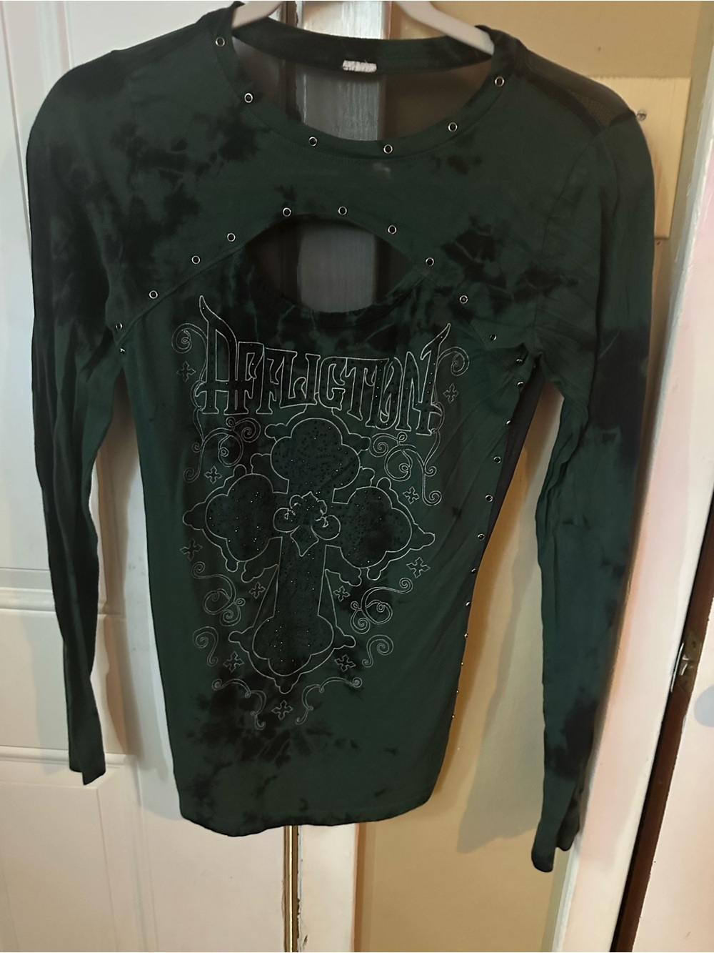 Affliction Dark Green and Black Long-Sleeve Graphic Top with Chest Cutout